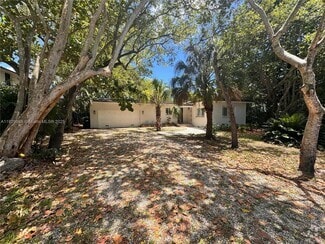 Building Photo - 5930 SW 80th St