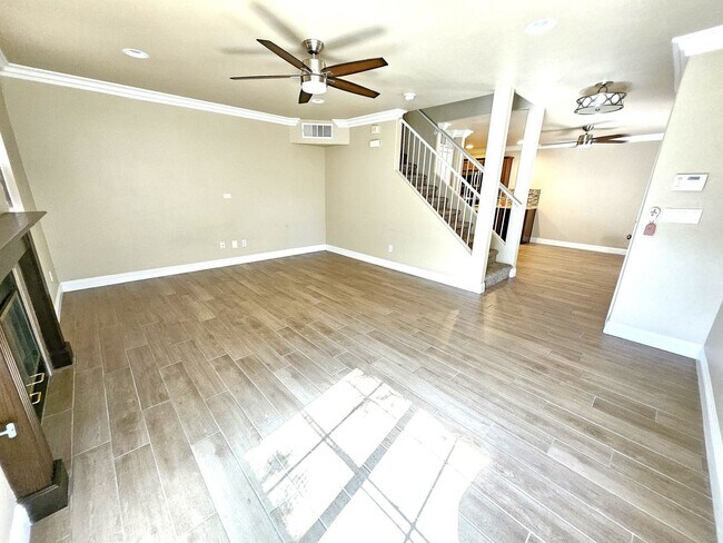 Building Photo - 432 Winthrop Pl
