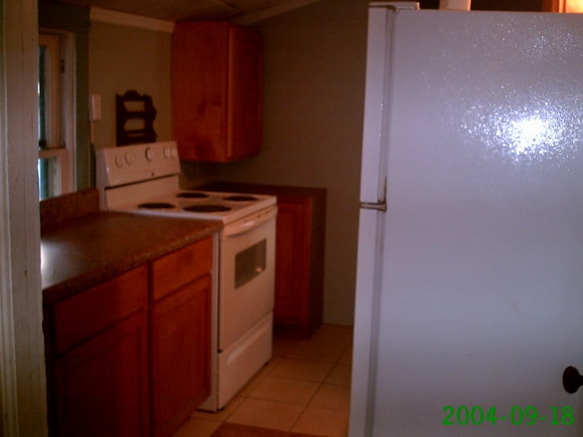 Galley Kitchen - 436 15th Ave NE