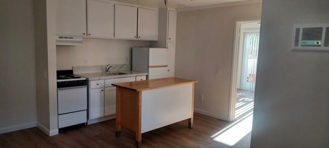 Foto del edificio - Hillcrest Regency 55+ Community