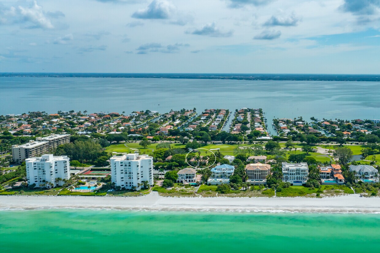 Primary Photo - 981 Longboat Club Rd