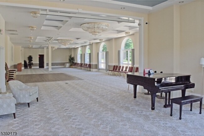 Foto del edificio - 1211 Clinton Ln