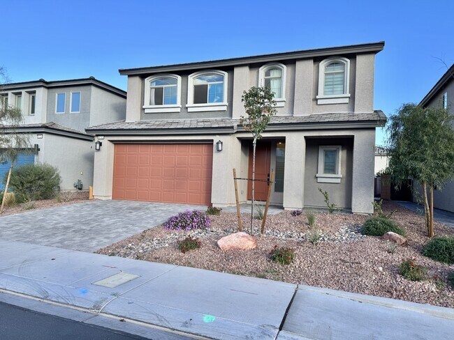 Building Photo - 8732 S Black Cordon Rd