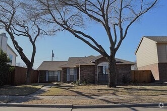 Building Photo - 4605 Horizon Dr