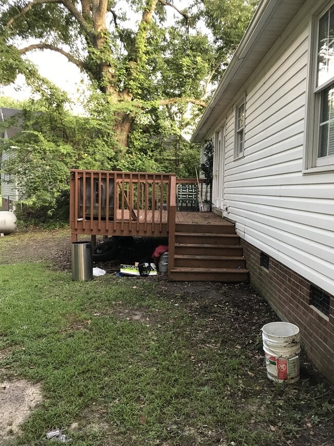 Foto del edificio - Great Corner Lot Home in Downtown Clayton