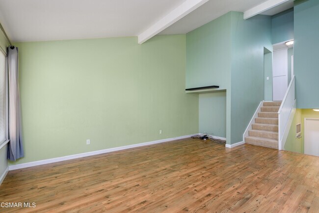 Building Photo - 1375 Ramona Dr