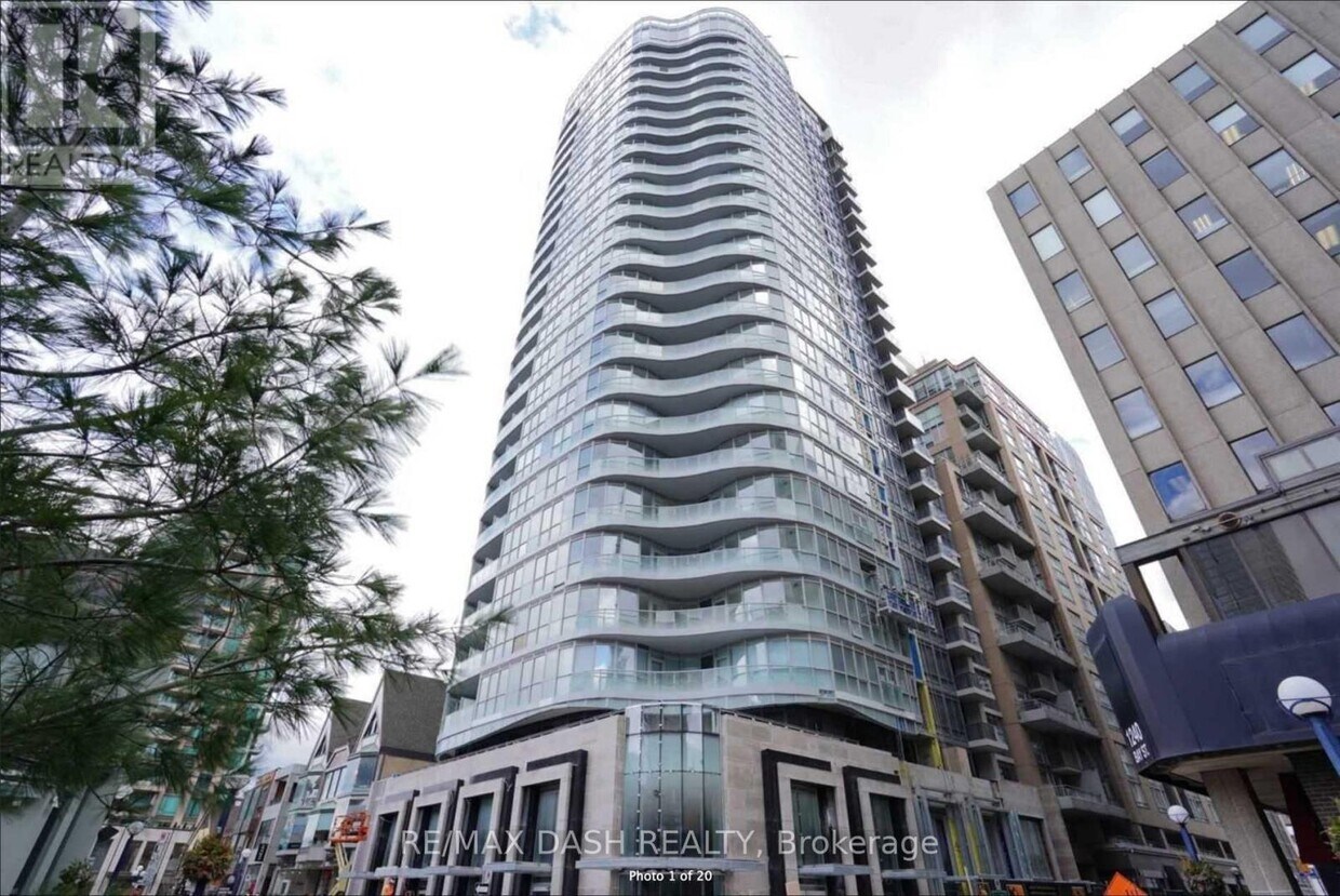 Photo principale - 88-1688 Cumberland St