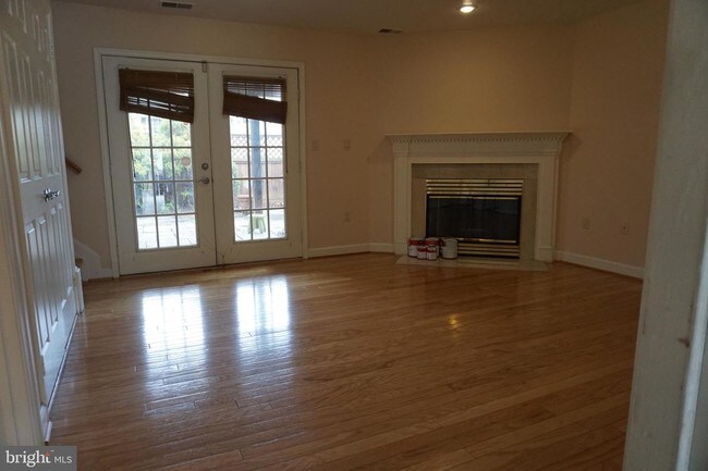 Building Photo - 9713 Whitley Park Pl