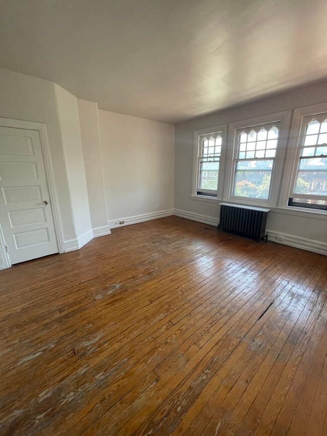 Building Photo - 4613 Spruce St