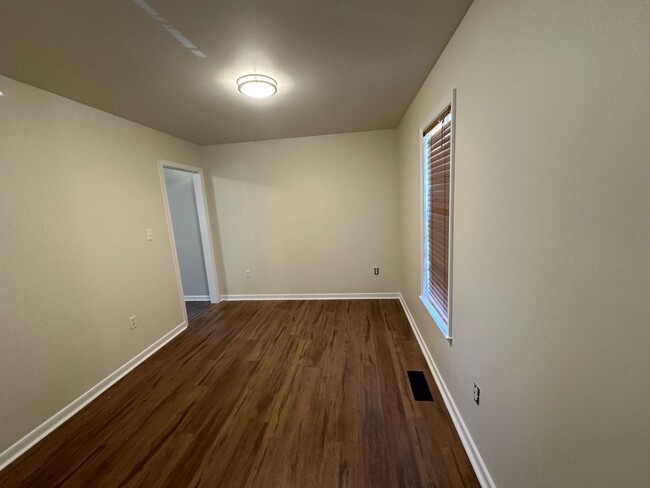 Building Photo - Welcome to Your New Home in the Ashbrook C...