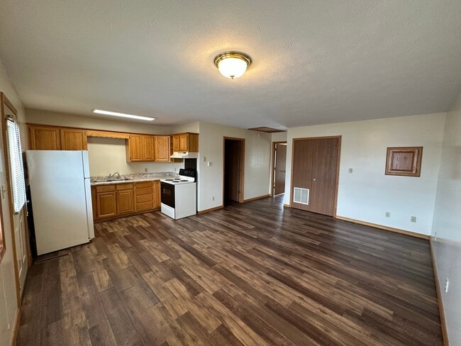 Foto del edificio - 350 N 100 E