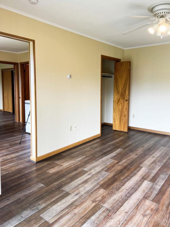 Foto del edificio - 442 Dille St