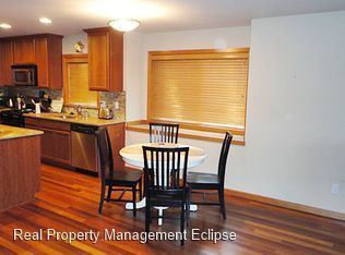Foto del edificio - 3 br, 2.5 bath House - 3912 California Ave...