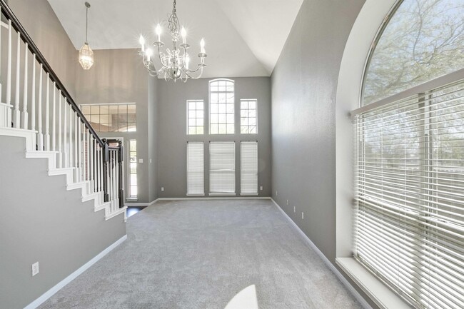Building Photo - 910 Champions Point Dr