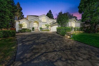 Building Photo - 4210 Mepham Ct
