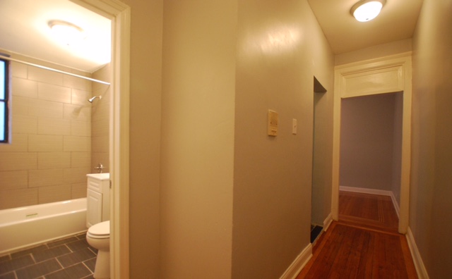 Foto principal - 1705 Caton Ave
