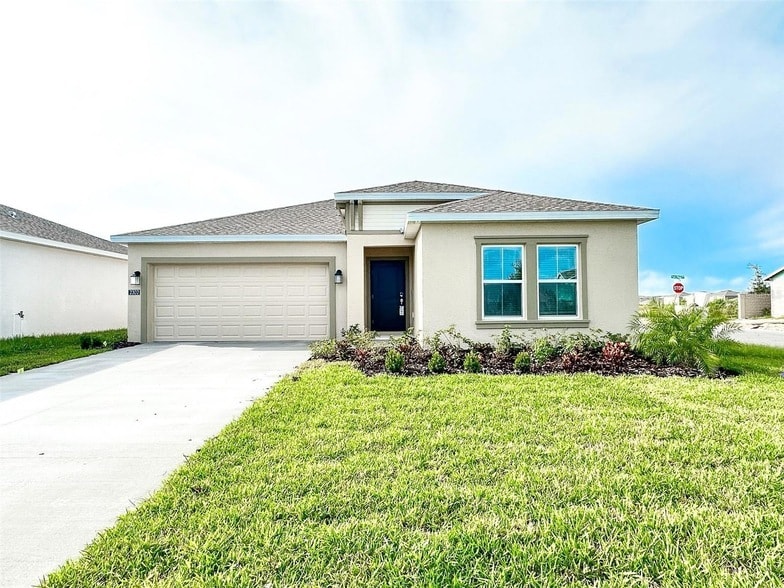 Foto principal - 2302 Burney Fls Ln