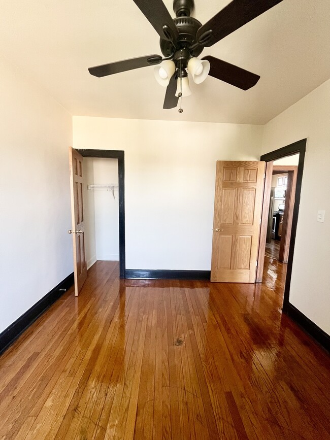 Building Photo - 2152 N Kildare Ave