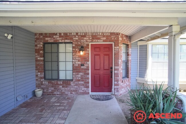 Foto del edificio - Remarkable Home Near Old River and White Ln!