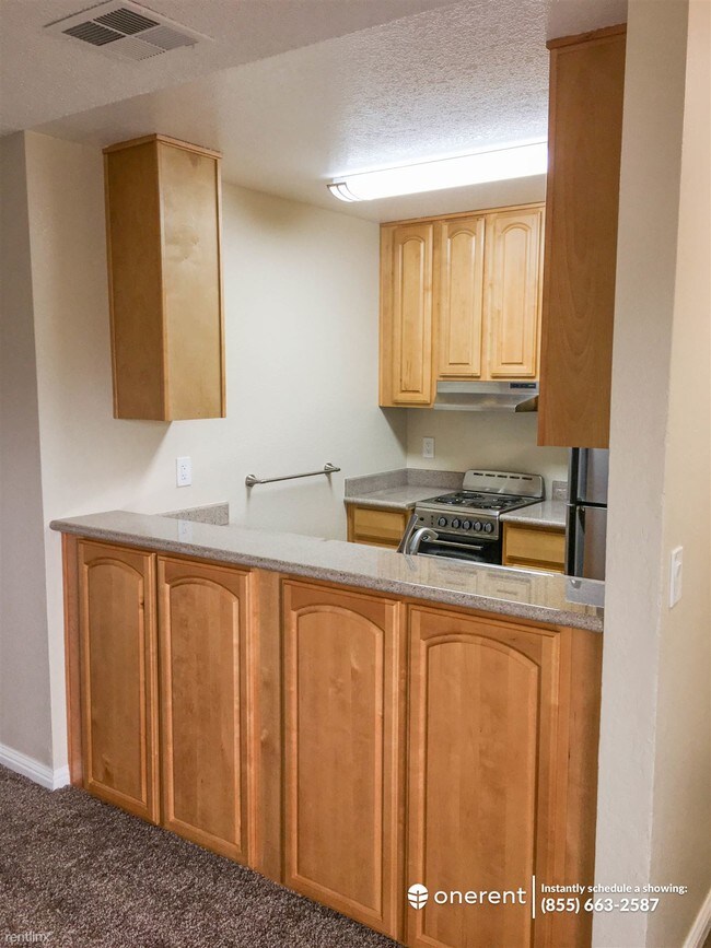 Foto del edificio - 1 br, 1 bath Condo - 1968 Prince George Dr