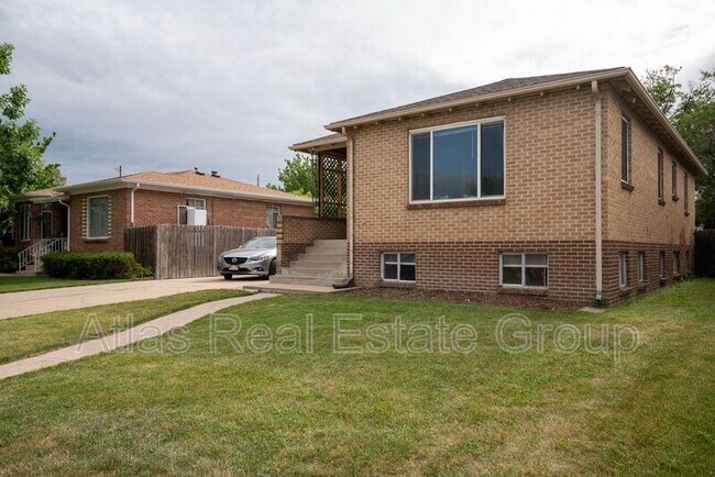 Building Photo - 1431 Zenobia St