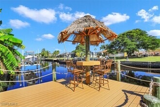 Building Photo - 5251 Tamiami Ct