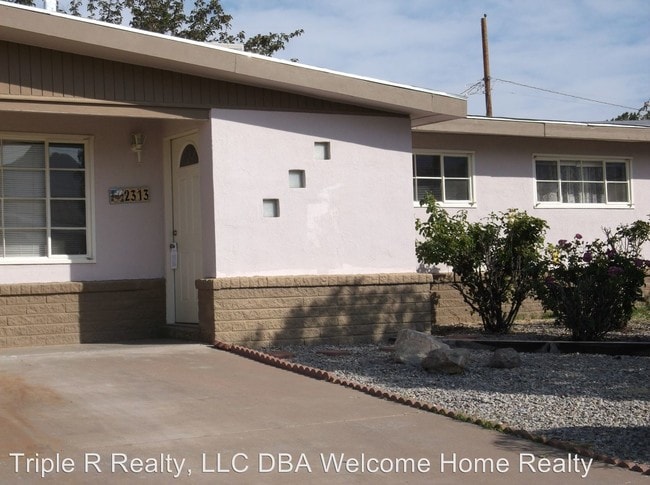 Building Photo - 3 br, 1.5 bath House - 2313 Abbott Ave