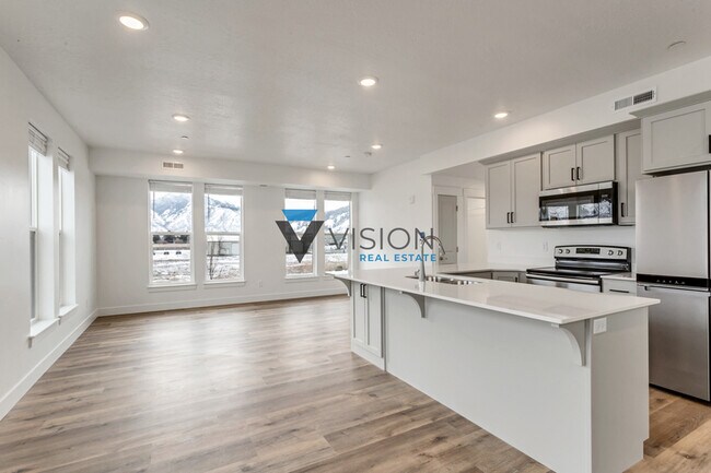 Foto del edificio - 768 715 S