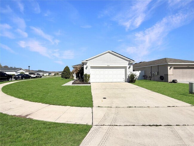 Foto del edificio - 4668 Glencrest Loop