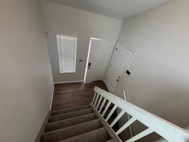 Foto del edificio - 4620 Dooley Way