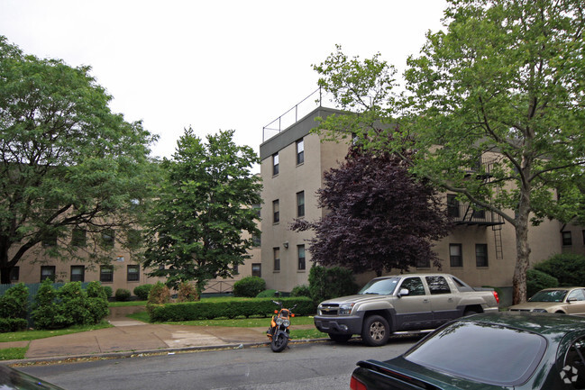 Building Photo - Marine Terrace