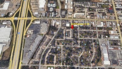 Building Photo - 2030 Plantation Dr