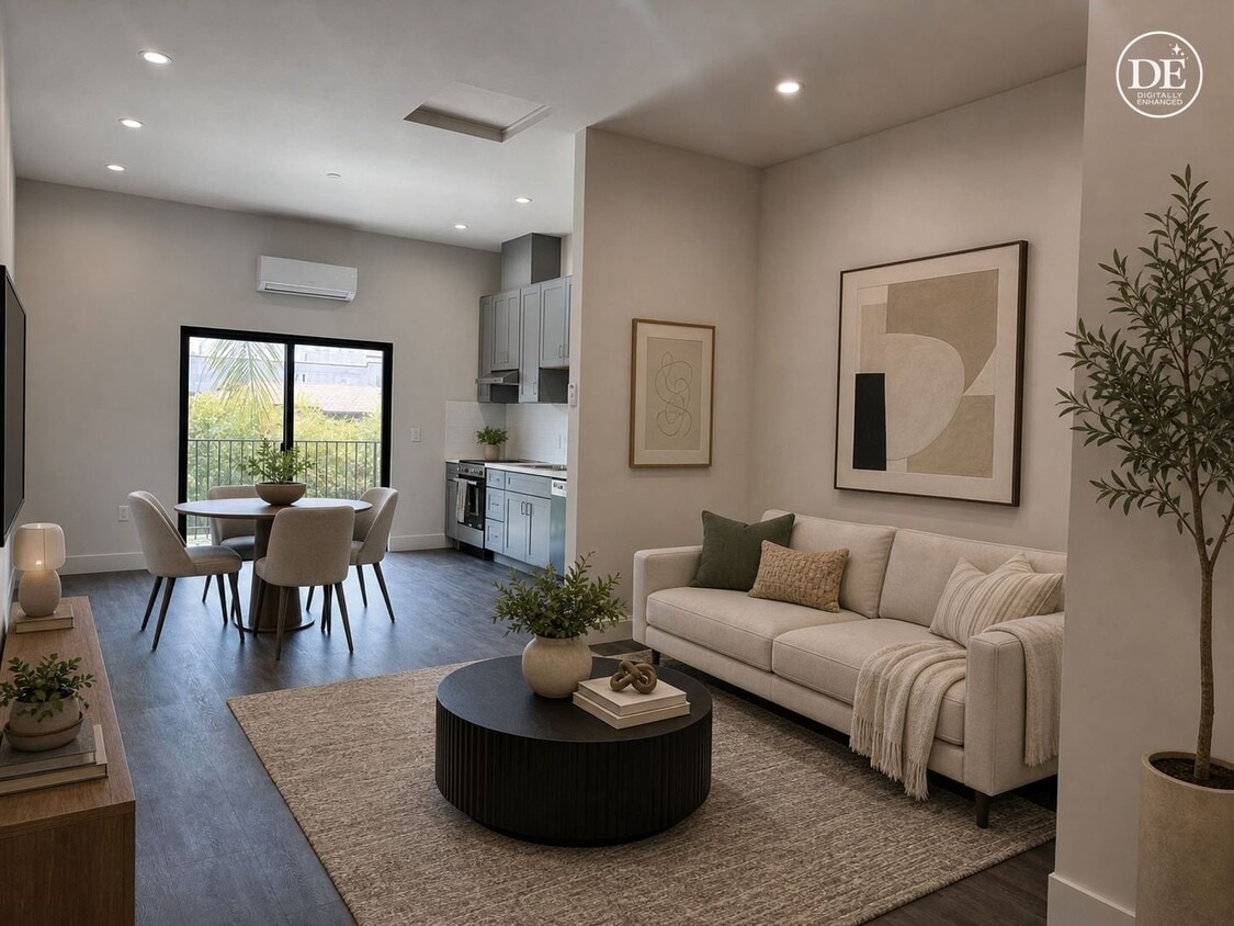 Photo - 1702 S Hoover St (Los Angeles, CA)