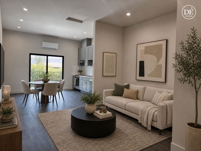 Photo - 1702 S Hoover St Apartment