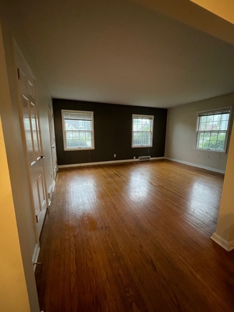 Large living room - 2659 Taylorsville Rd