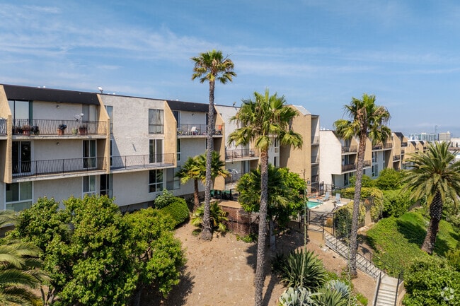 Building Photo - Bayside Terrace 55 Senior Apartments