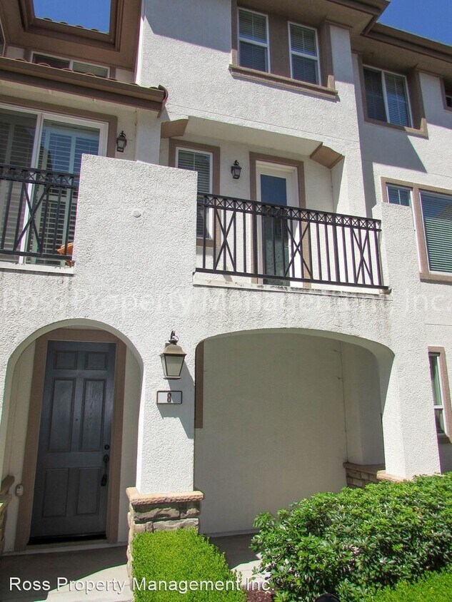 Primary Photo - 2 br, 2 bath House - 188 Heligan Lane Unit 8