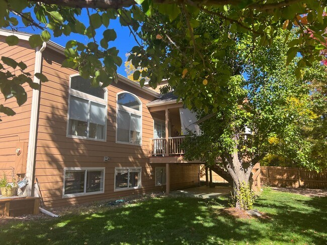 Foto del edificio - Beautiful 6 Bedroom Home in Superior