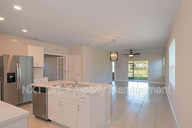 Foto del edificio - 18517 Cronin Sand Ln