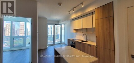 Building Photo - 15 Holmes Ave