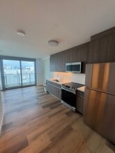 Building Photo - 1500 Rycroft St