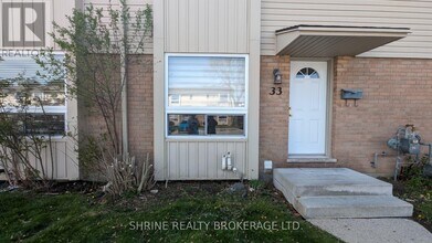 Building Photo - 626 Wharncliffe Rd S