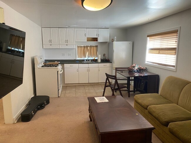 Photo - 2105 3rd Ave Apartment