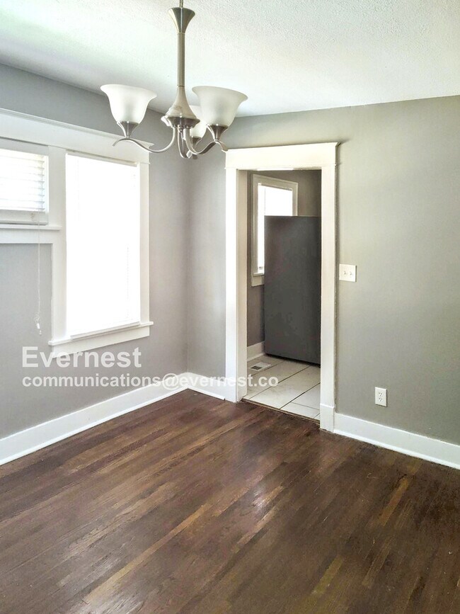 Foto del edificio - 3421 Indiana Ave