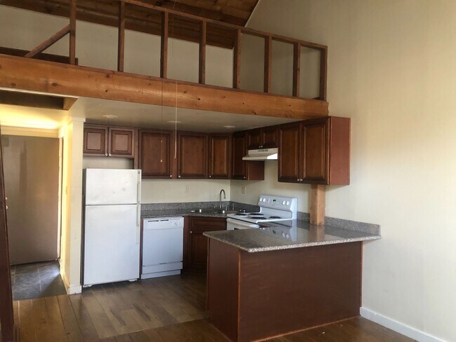 Foto del edificio - Private, Cozy, & Clean Studio Bungalow