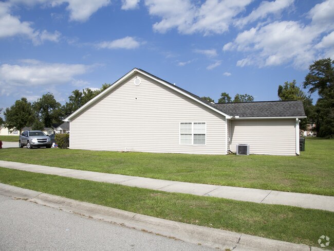 209 Allen Richard Ct, Moncks Corner, SC 29461 Apartments