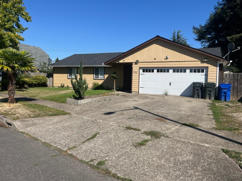 Foto principal - 3128 Woodleaf St NE