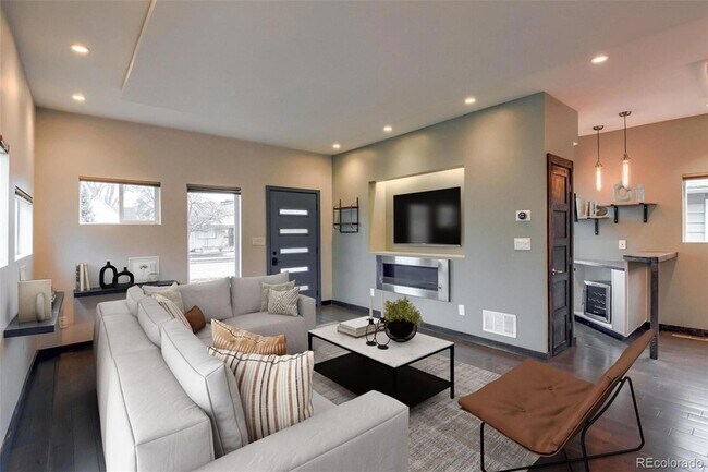 Foto del edificio - 2798 S Lincoln St