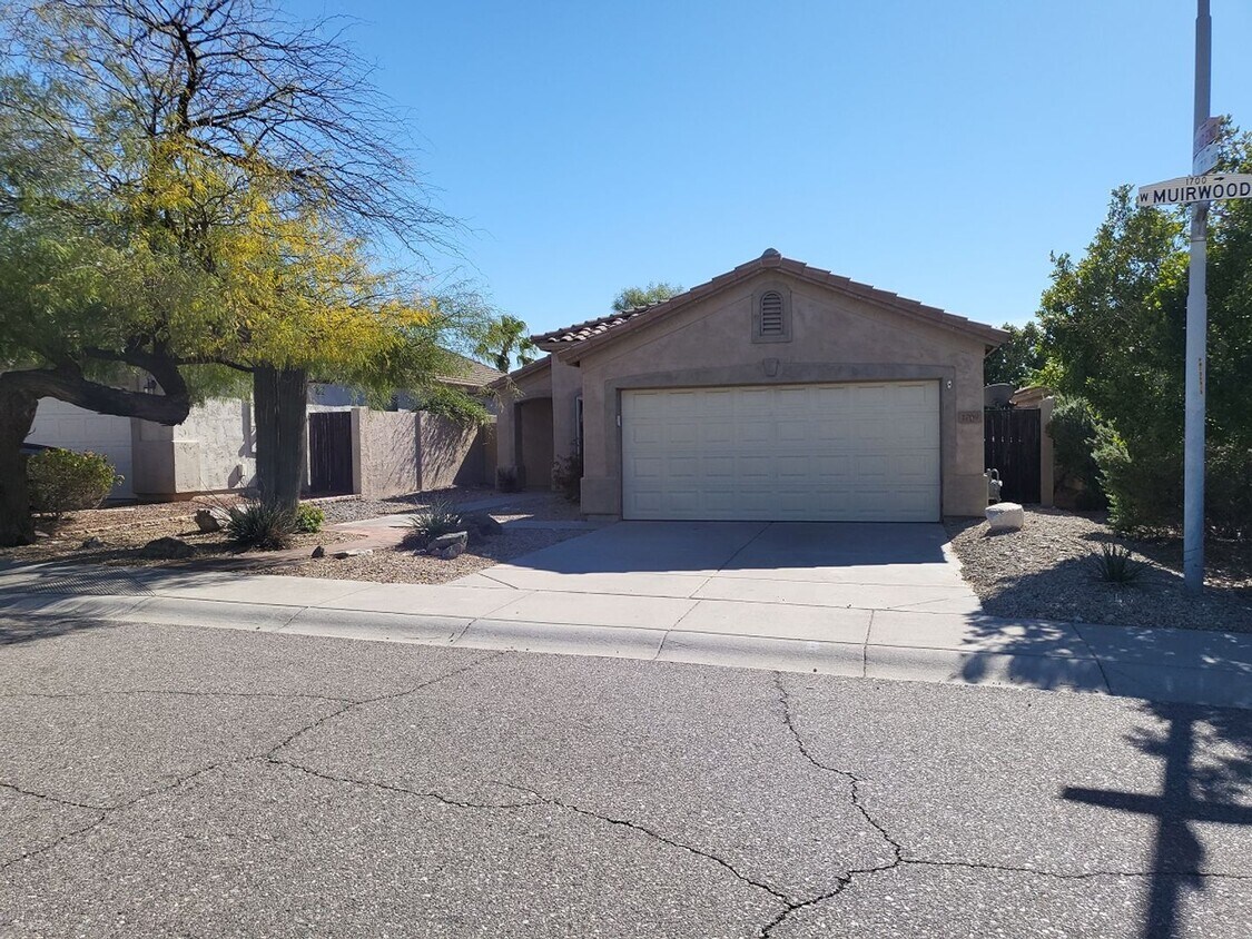 Foto principal - COMING SOON...EXCELLENT 3 BED 2 BATH HOME ...