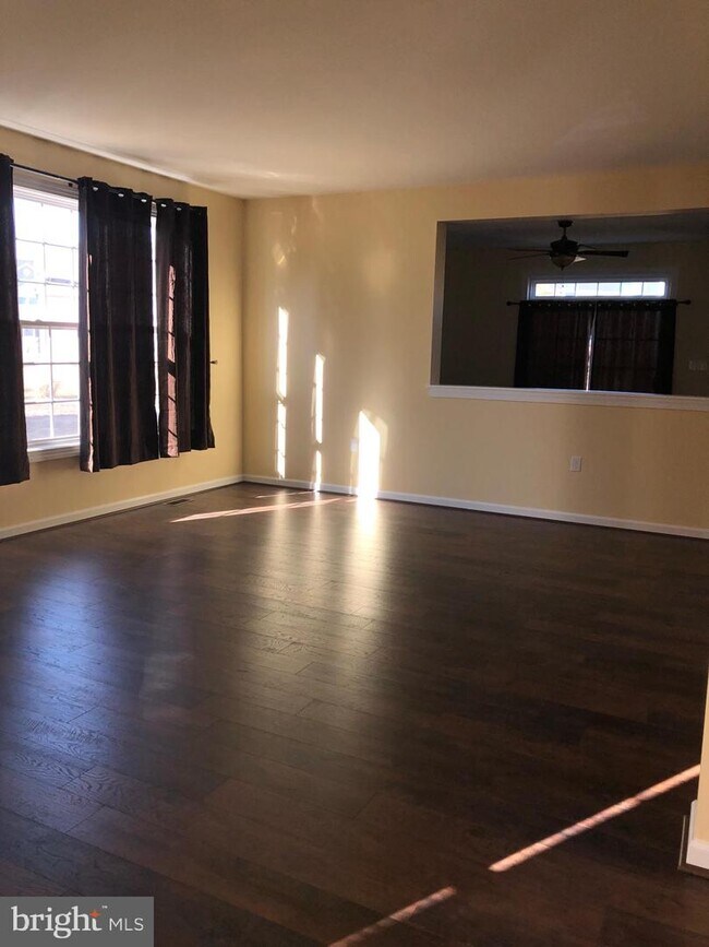 Foto del edificio - 129 Sweeping Mist Cir